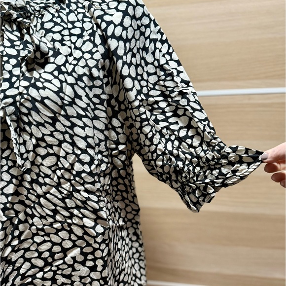 Who What Wear Blouse - Picture 5 of 12